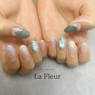 ネイル H. Sayuriのネイルデザイン