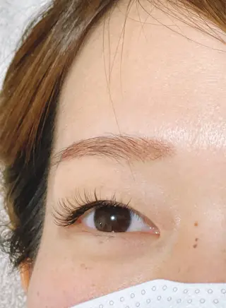 マツエク・マツパ BELLE U所属・BELLE  U KONDOの眉毛・アイブロウイメージ