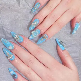ネイル DIAMOND 💦のネイルデザイン