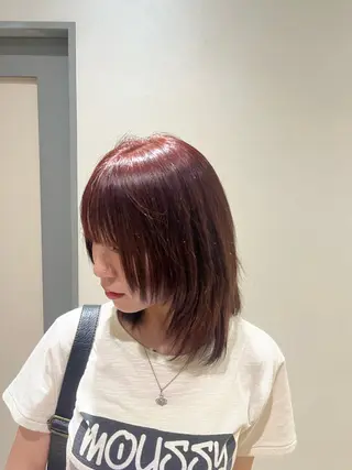カラー オオタ ユウトのヘアスタイル