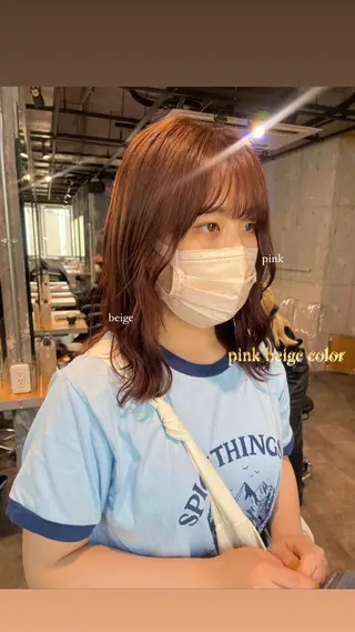 ミディアム カラー パーマ ヘアアレンジ メンズ キッズ ネイル マツエク・マツパ アイブロウ 透明感カラー・レイヤ ー🎀amika🎀のヘアスタイル