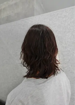 ミディアム 眉毛ワックス、パーマ 眉だけで垢抜けの眉毛・アイブロウイメージ