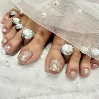 ネイル nami🐰🎀 堺筋本町ネイルサロンのネイルデザイン