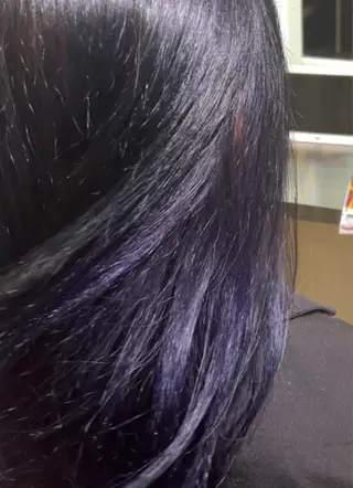 セミロング 山田 知佳のヘアスタイル