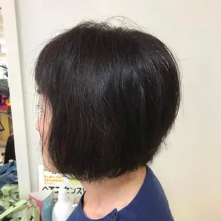 ミディアム カラー 横田 尚登のヘアスタイル