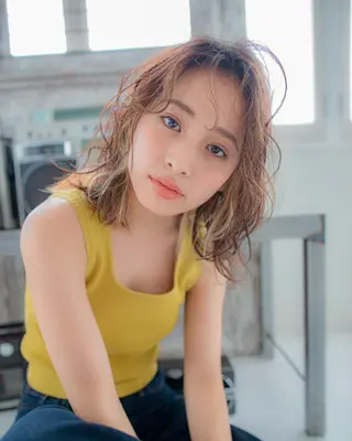 ミディアム カラー パーマ 松島祐介【店長／ トップディレクター】のヘアスタイル