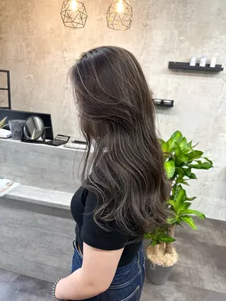 ロング カラー epi所属・epi エピのヘアスタイル