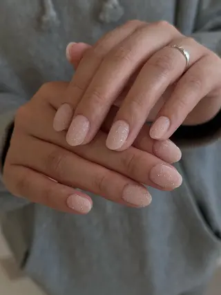 ネイル vive所属・市野瀬 凪紗のネイルデザイン