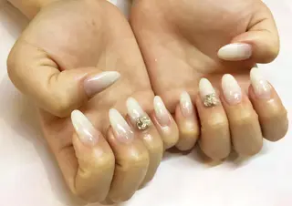 ネイル Soeur ネイリストのネイルデザイン