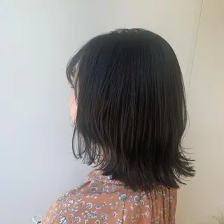 ミディアム 庄司 美佑樹のヘアスタイル