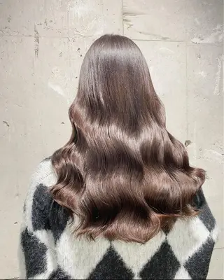 カラー 🔷似合わせのプロ KUMA🔷のヘアスタイル