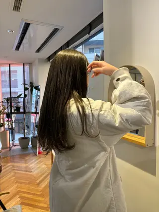 ロング カラー yuna / tsunaguのヘアスタイル