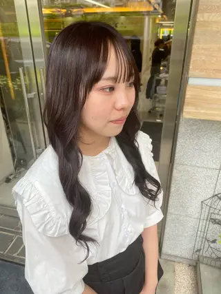 ロング カラー Iris by artina 武蔵小杉店【イリス バイ アルティナ】所属・🎼レイヤー/顔周り カット/nene♬のヘアスタイル