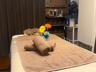 BEACH（脱毛サロンECXIA内）所属・博多エステティシャン SHINYAのエステ・リラクイメージ