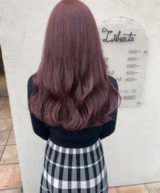 ロング little横浜所属・うる艶カラー⭐️ ミナトのヘアスタイル