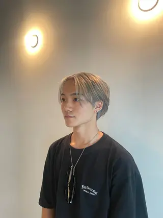 ショート カラー 森田 鴻之介のヘアスタイル