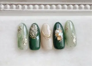 ネイル Satomi  のネイルデザイン