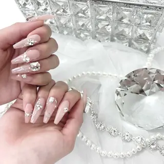 ネイル Le'ciel所属・吉川 怜那のネイルデザイン