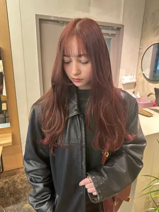 ロング カラー yupi🐈⬛ レイヤー/パーマのヘアスタイル