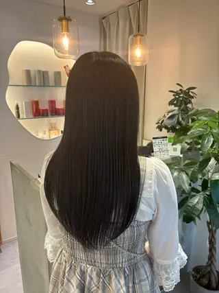 カラー Akane lienのヘアスタイル