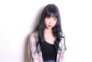 ロング カラー 永野 成知のヘアスタイル