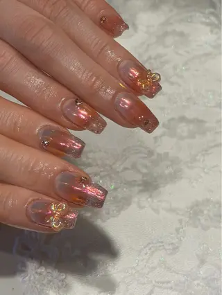 ネイル nailsalon moe.所属・yume 大人ガーリーネイルのネイルデザイン