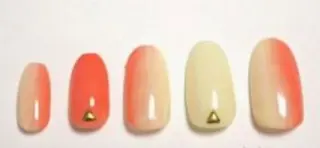 ネイル ゲン レイカのネイルデザイン