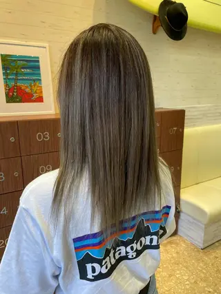 ロング カラー 平岡 成介のヘアスタイル