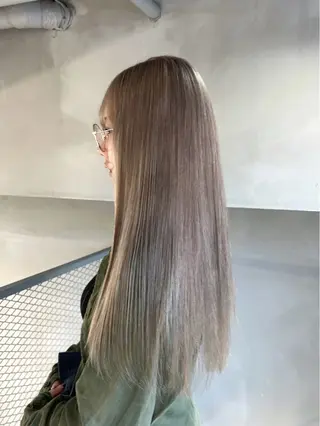 カラー ハイトーン/くすみ カラー seina★のヘアスタイル