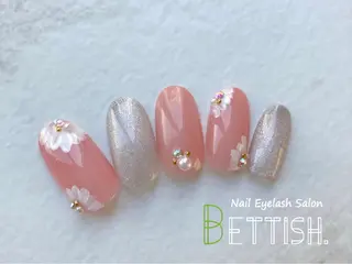 ネイル BETTISH. KUMIKO☺︎︎のネイルデザイン