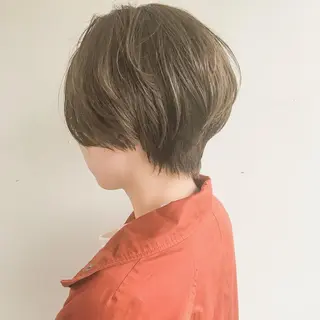 ショート カラー ショート/レイヤー なら石井知希のヘアスタイル