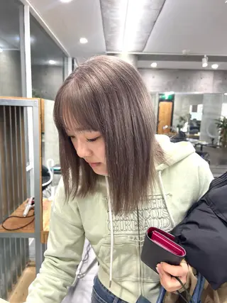ミディアム welring hair salon所属・azusa/心斎橋/ ハイトーンカラーのヘアスタイル