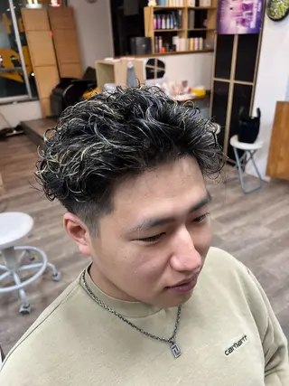 パーマ hairs 897のヘアスタイル