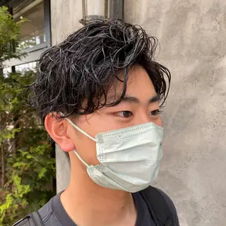 ショート パーマ メンズ 透明感カラー🌿 ｛door｝髙橋輝のヘアスタイル