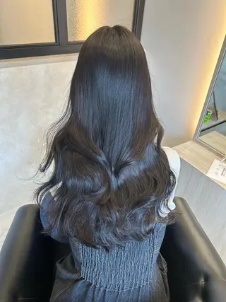 ロング カラー &chaLme   心斎橋所属・emi/髪質改善/ 韓国風/艶カラーのヘアスタイル