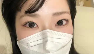 ネイル マツエク・マツパ アイブロウ Nail&eye Belire 新宿のネイルデザイン