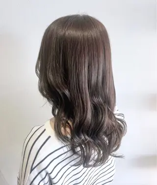 ミディアム カラー キラ🌟 艶感color🎀のヘアスタイル