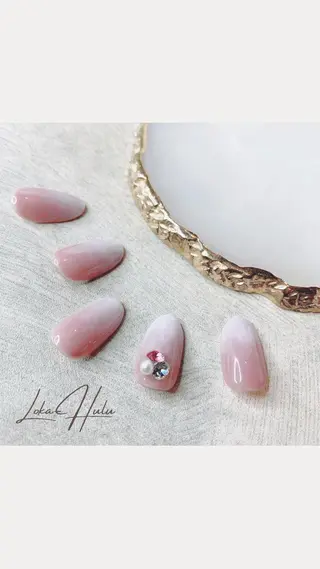 ネイル LOKA-HULU  ロカフルのマツエク・マツパデザイン