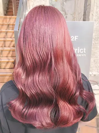 セミロング ハイトーン髪質改善 🎀🐰堀川智史🎀のヘアスタイル