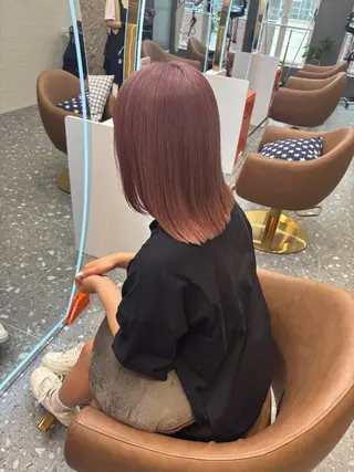 ミディアム カラー 🫧 栄ハイトーン Yasuyo🫧のヘアスタイル