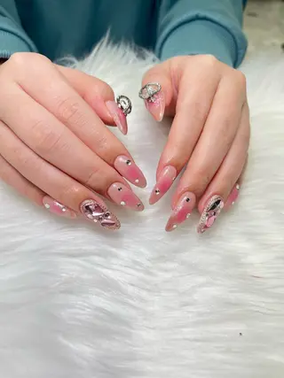 ネイル limo/ kotomiのネイルデザイン