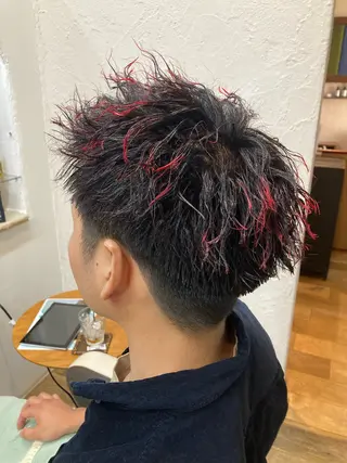 ショート 長谷川 朋樹のヘアスタイル
