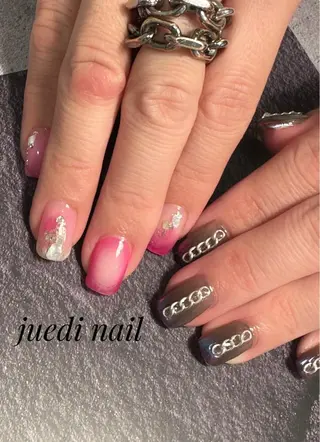 ネイル juedi nail(木曜日のネイル)所属・juedi nail 〜木曜日のネイル〜のネイルデザイン