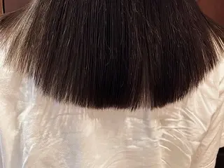 ロング RECHE所属・YUURI カットモデルのヘアスタイル