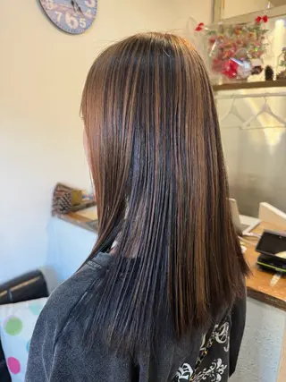 セミロング カラー ブリーチ艶カラー KAORI🌼のヘアスタイル