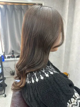 ロング カラー Lien 深井店のヘアスタイル