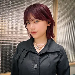 ロング カラー 小島 詩織のヘアスタイル