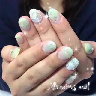 ネイル Home Salon Avenir.のネイルデザイン