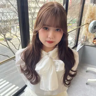 セミロング Mimi🎀 ブリーチなしＷカラーのヘアスタイル