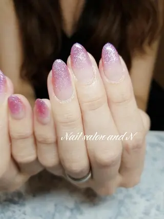 ネイル and Nのネイルデザイン